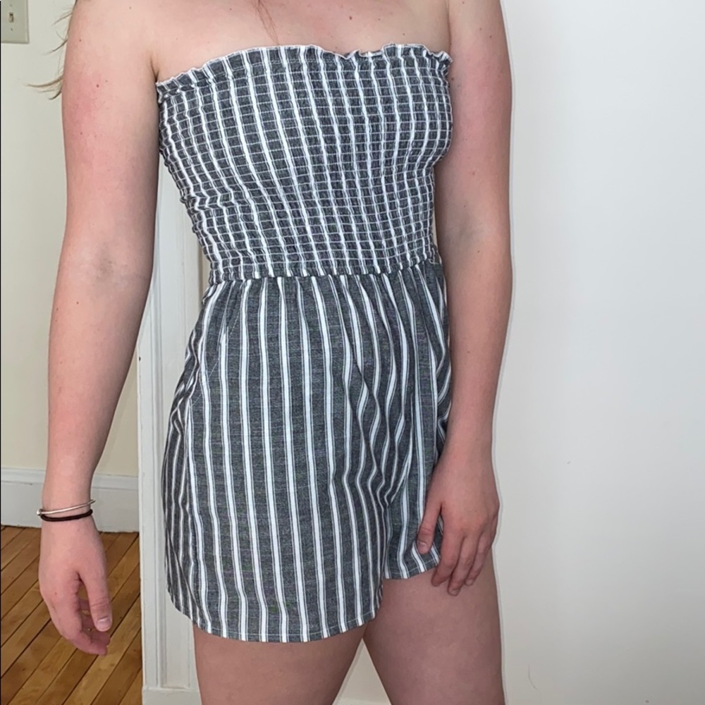 Blue and white strapless romper!